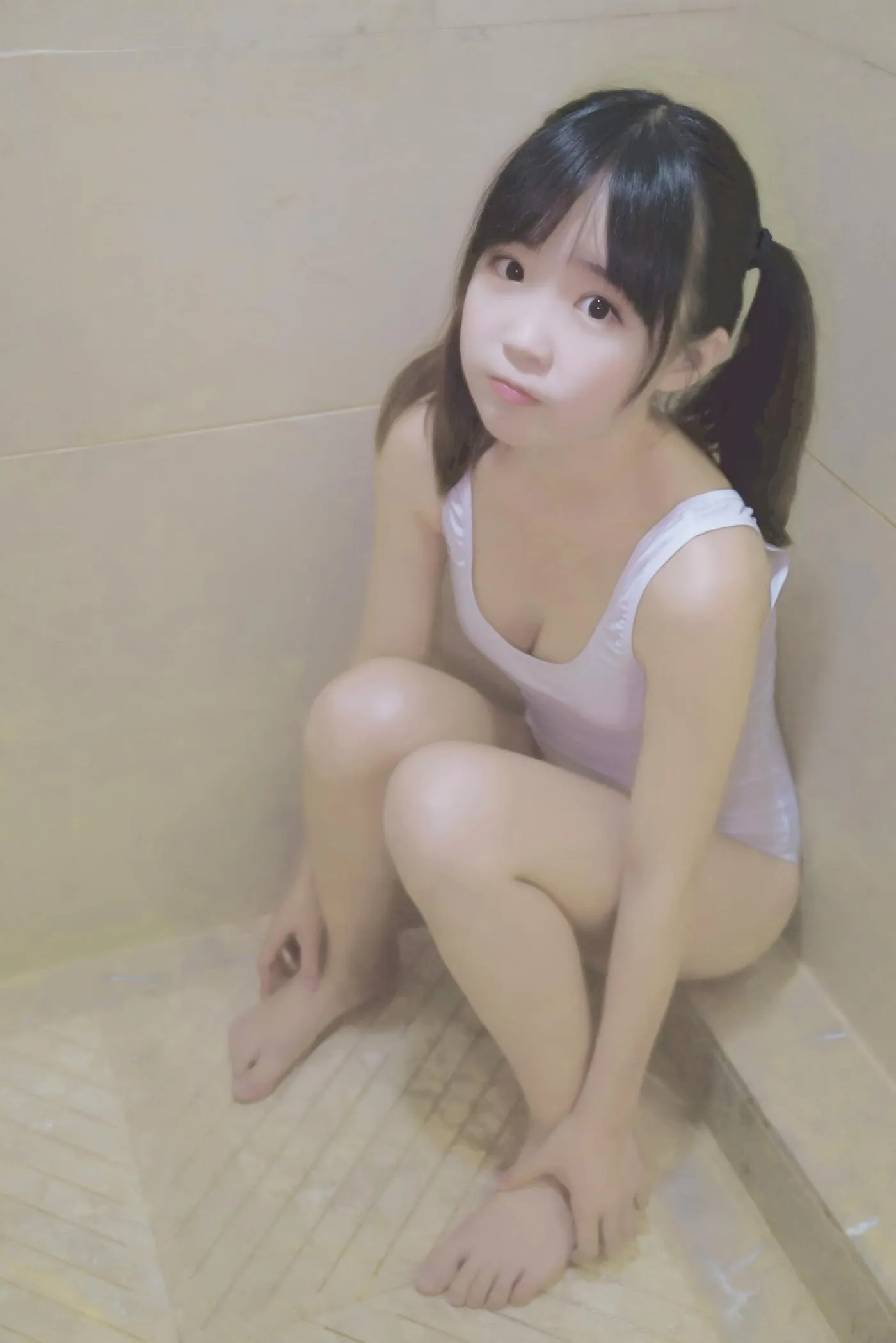 御子Yumiko – NO.04 白色死库水 [18P]插图7